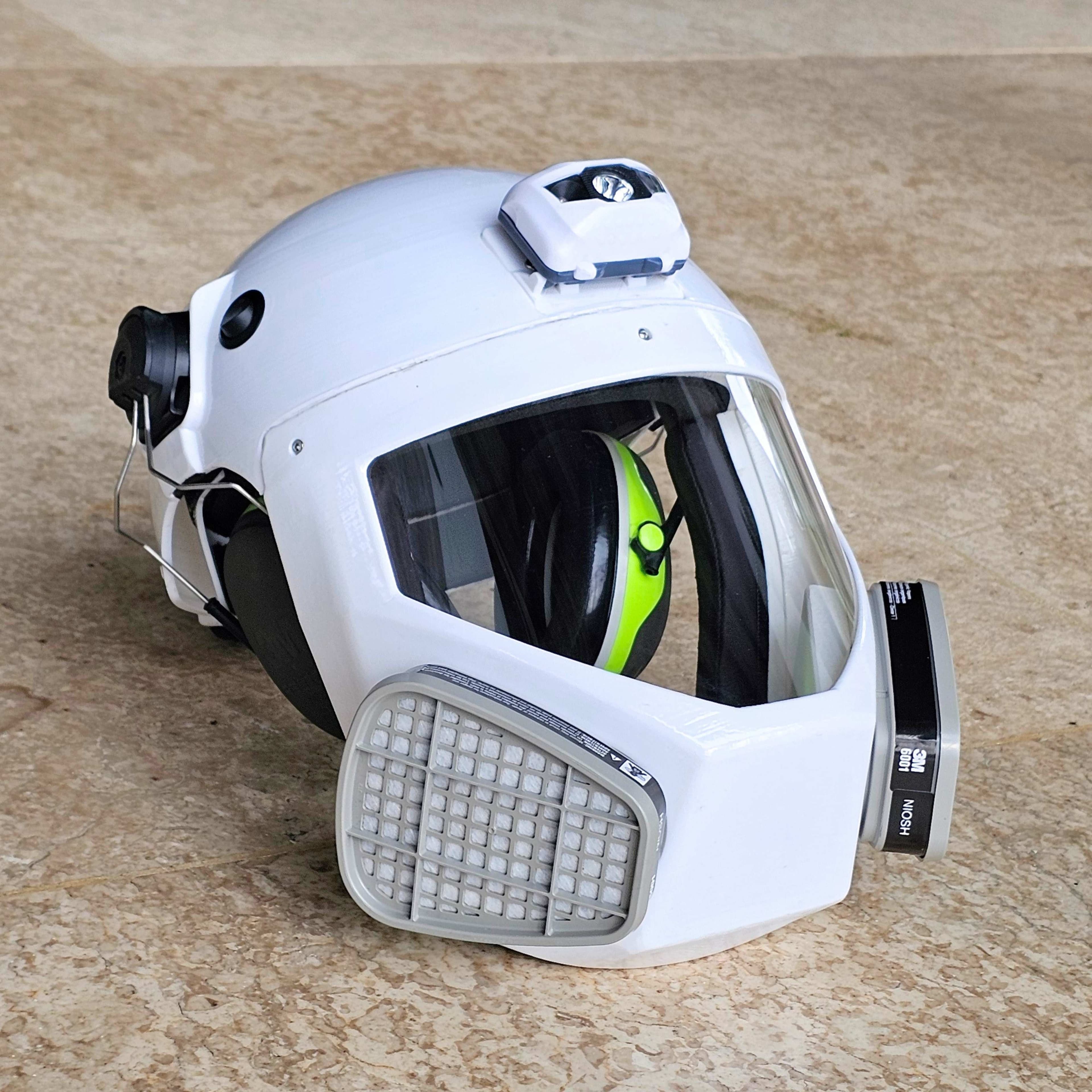 Premium Atom 5 Helmet